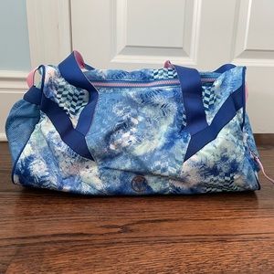 NWOT ivivva by lululemon Duffle Bag